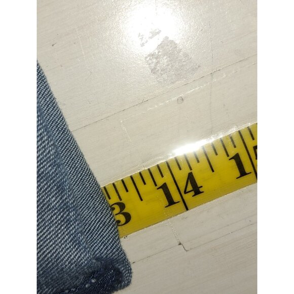 Arizona Jean Co. Hi-Rise Curvy Short Womens 15 Blue Distressed Denim Shorts - Picture 7 of 8